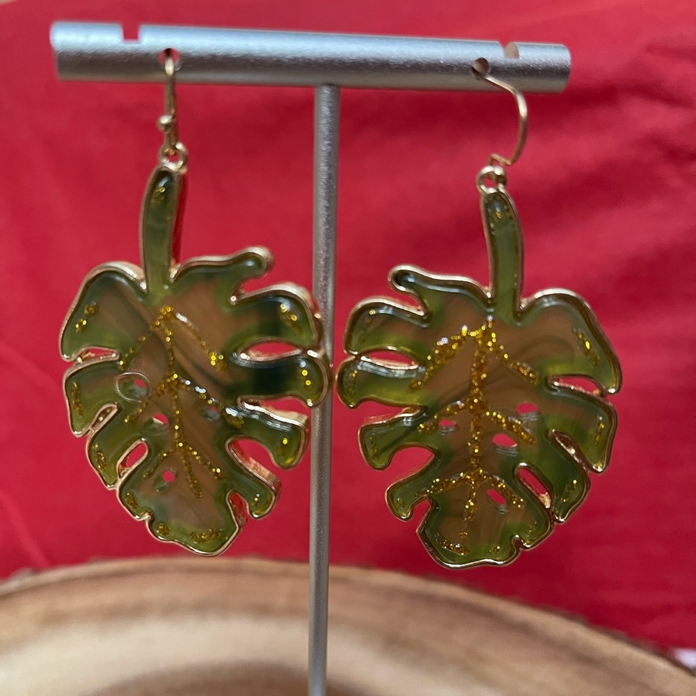 Monstera Leaf Earrings